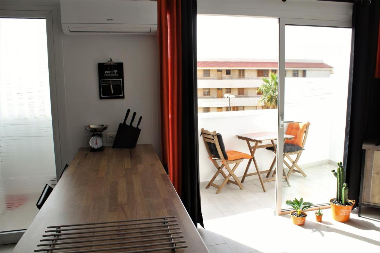 Modern And Lovely Apartment In Los Cristianos Лос Кристианос Екстериор снимка